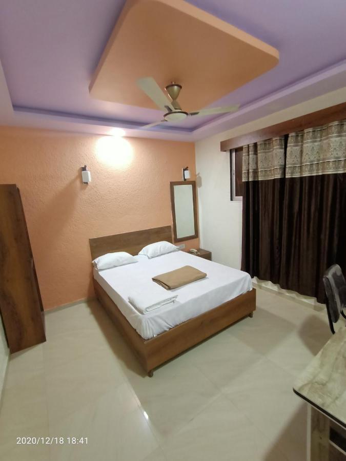 Hotel Riviera Residency Thane Luaran gambar