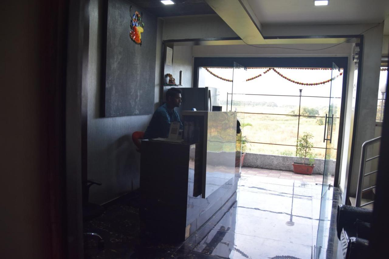 Hotel Riviera Residency Thane Luaran gambar
