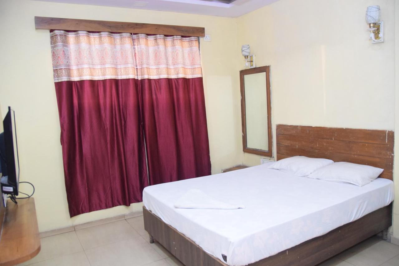 Hotel Riviera Residency Thane Luaran gambar