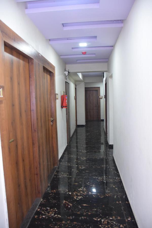 Hotel Riviera Residency Thane Luaran gambar